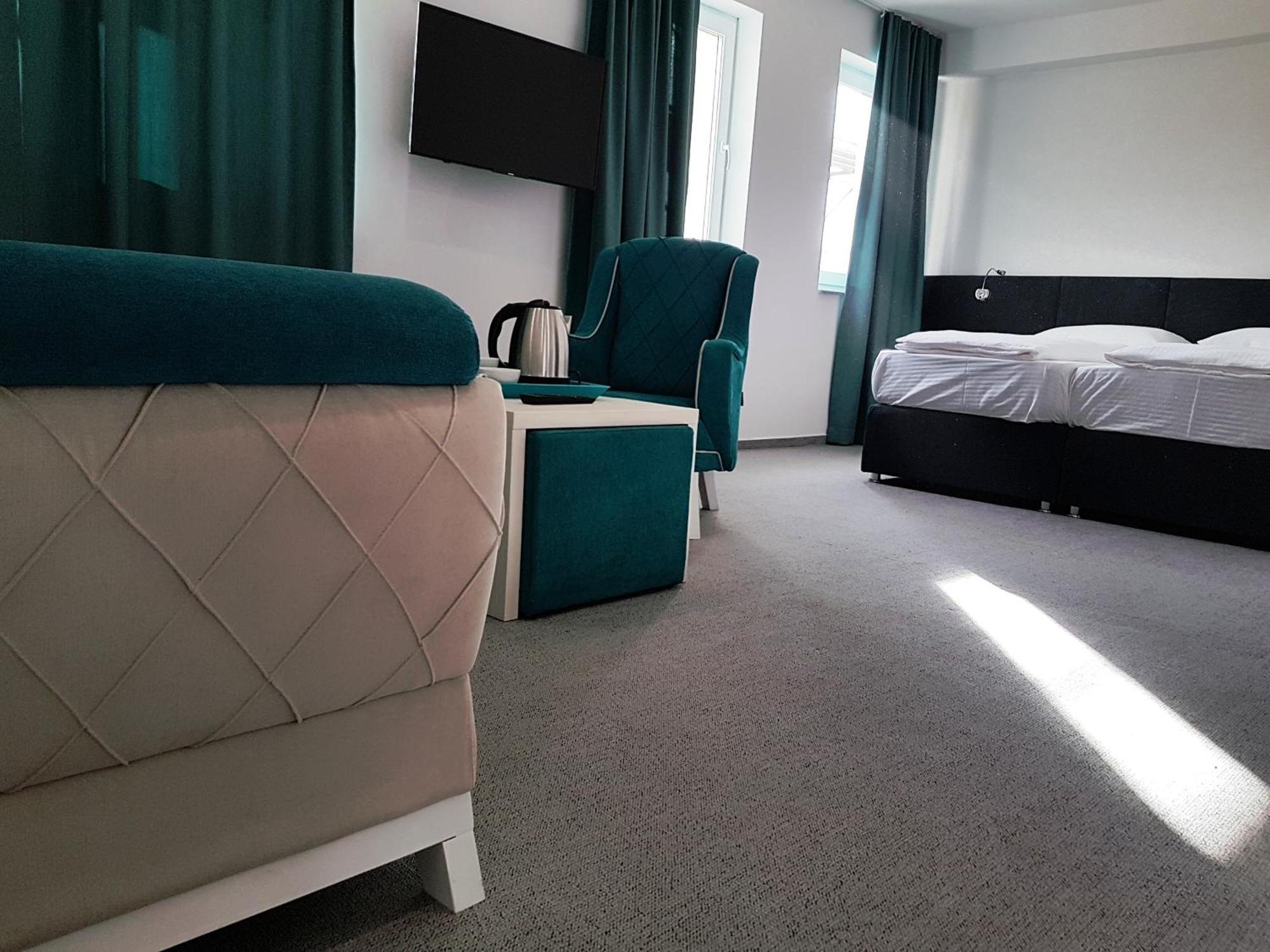 Hotel Sax Gracanica Gracanica  ภายนอก รูปภาพ
